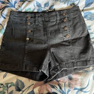 ✨NO BOUNDARIES✨ Black Jean Shorts